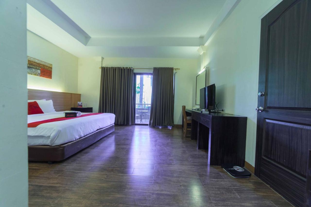 Reddoorz Premium @ The Ritz Garden Oases Hotel Davao City Eksteriør billede